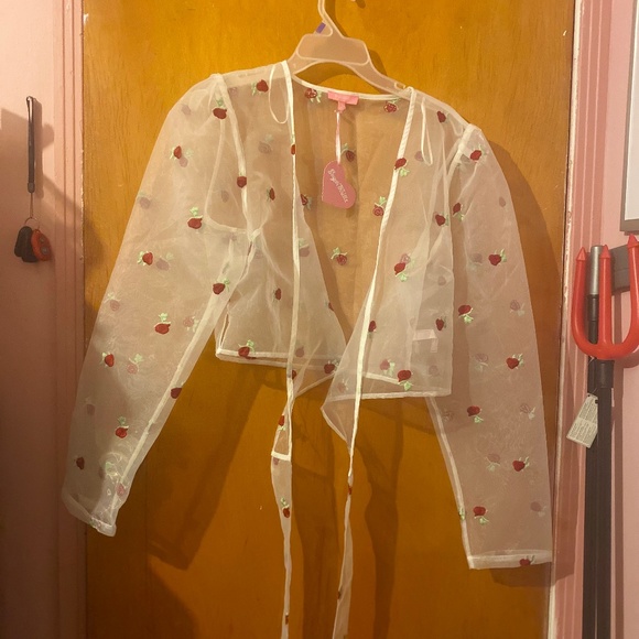 Sugar Thrillz Sweet Embroidered Long Sleeve Wrap Top - Picture 1 of 3